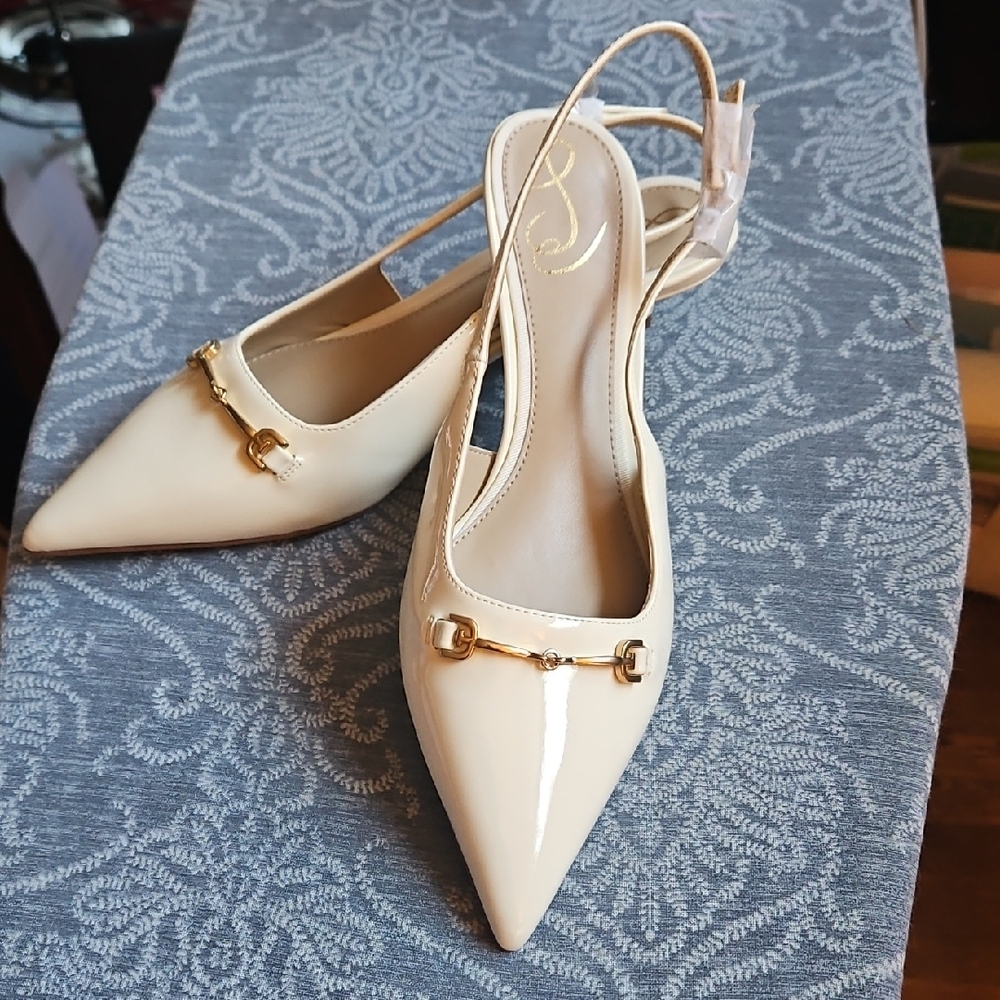 Sleek cream sling backs NEVER WORN
